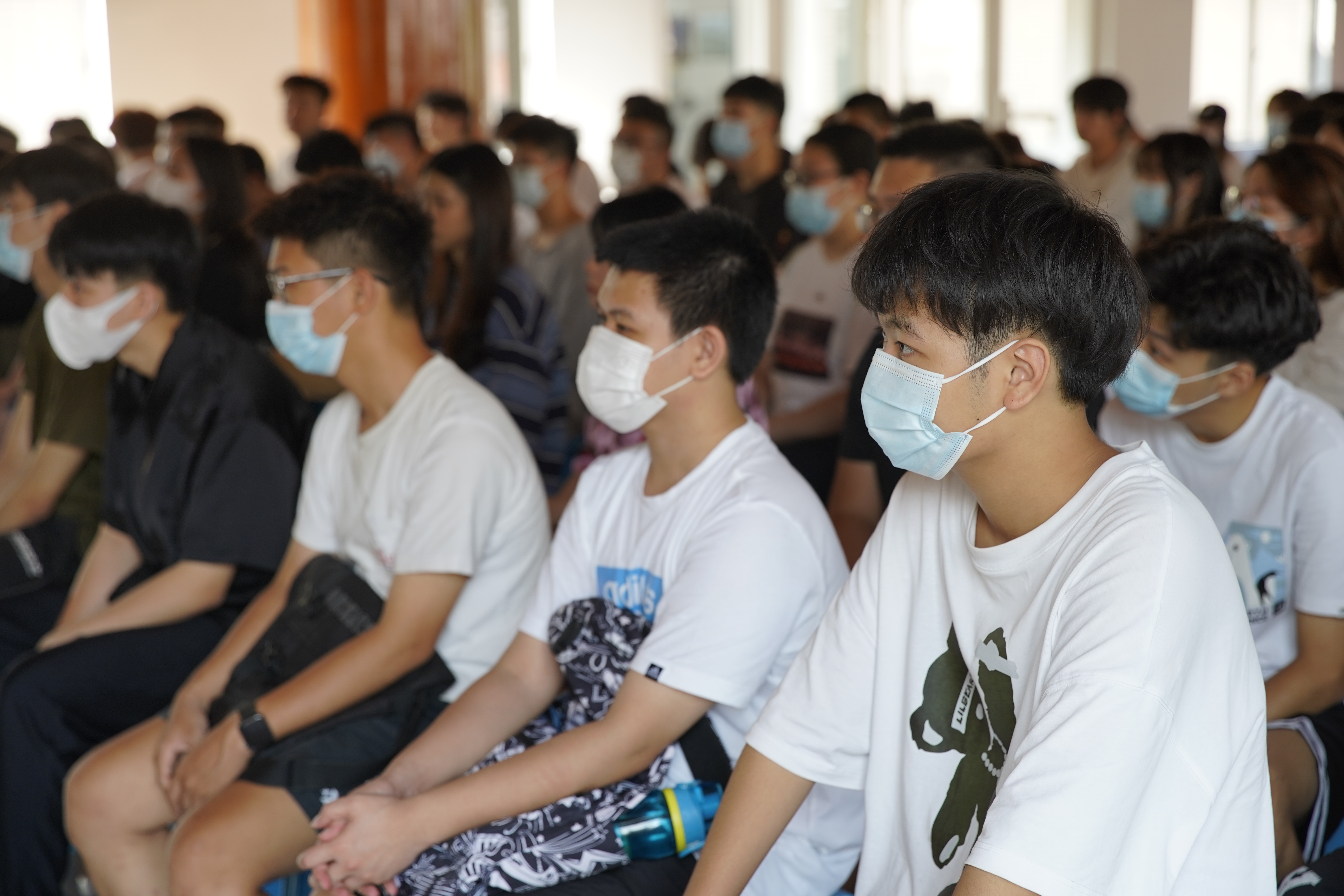 太阳城开展新生入学教育